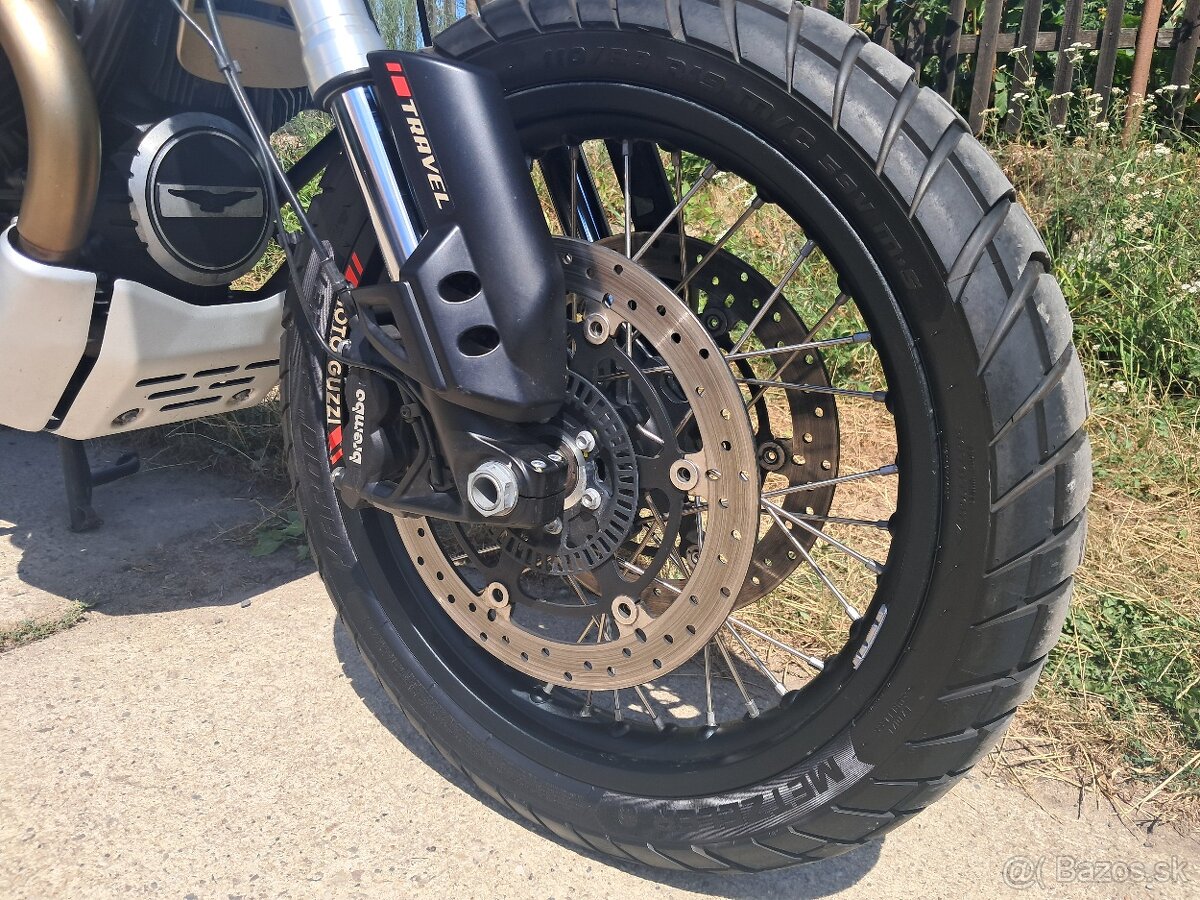 Moto Guzzi V 85 TT Travel abs - 7