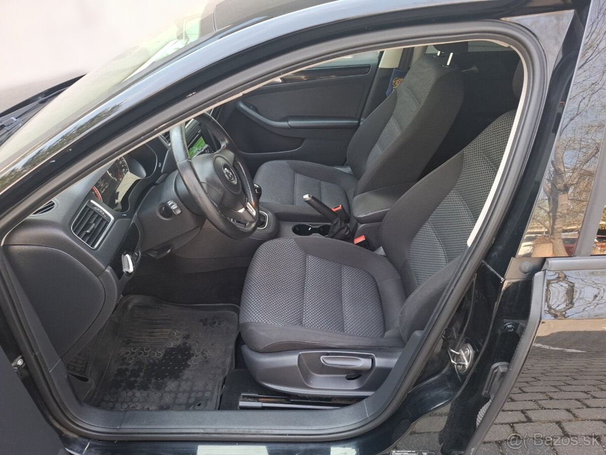 Volkswagen Jetta 1,2 TSi - 7