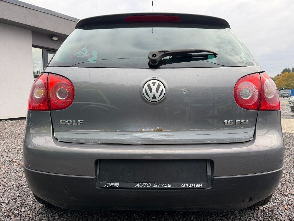 Volkswagen Golf 1.6 FSI Trendline - 7