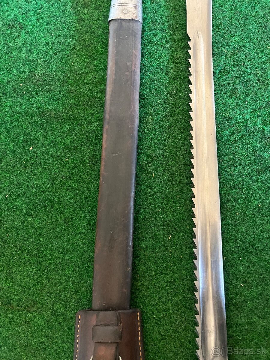 Švajčiarsky Bodak s pilou - 7