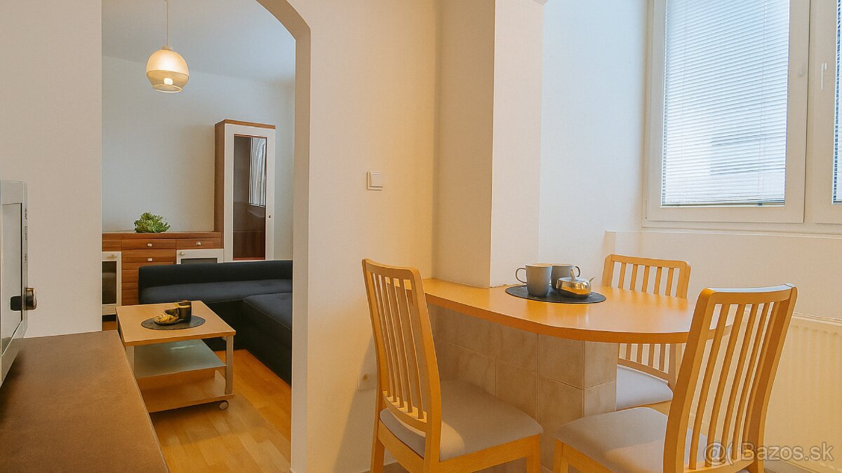 2i byt Pri Šajbách, BA -. Rača, po kompl. rek., ZARIADENÝ - 7