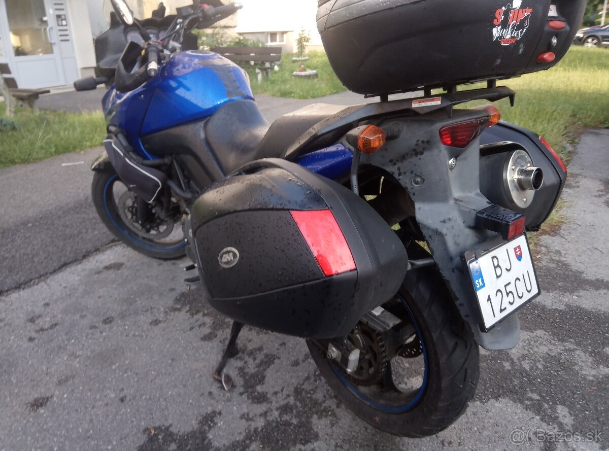 Suzuki DL 650 V Strom - 7