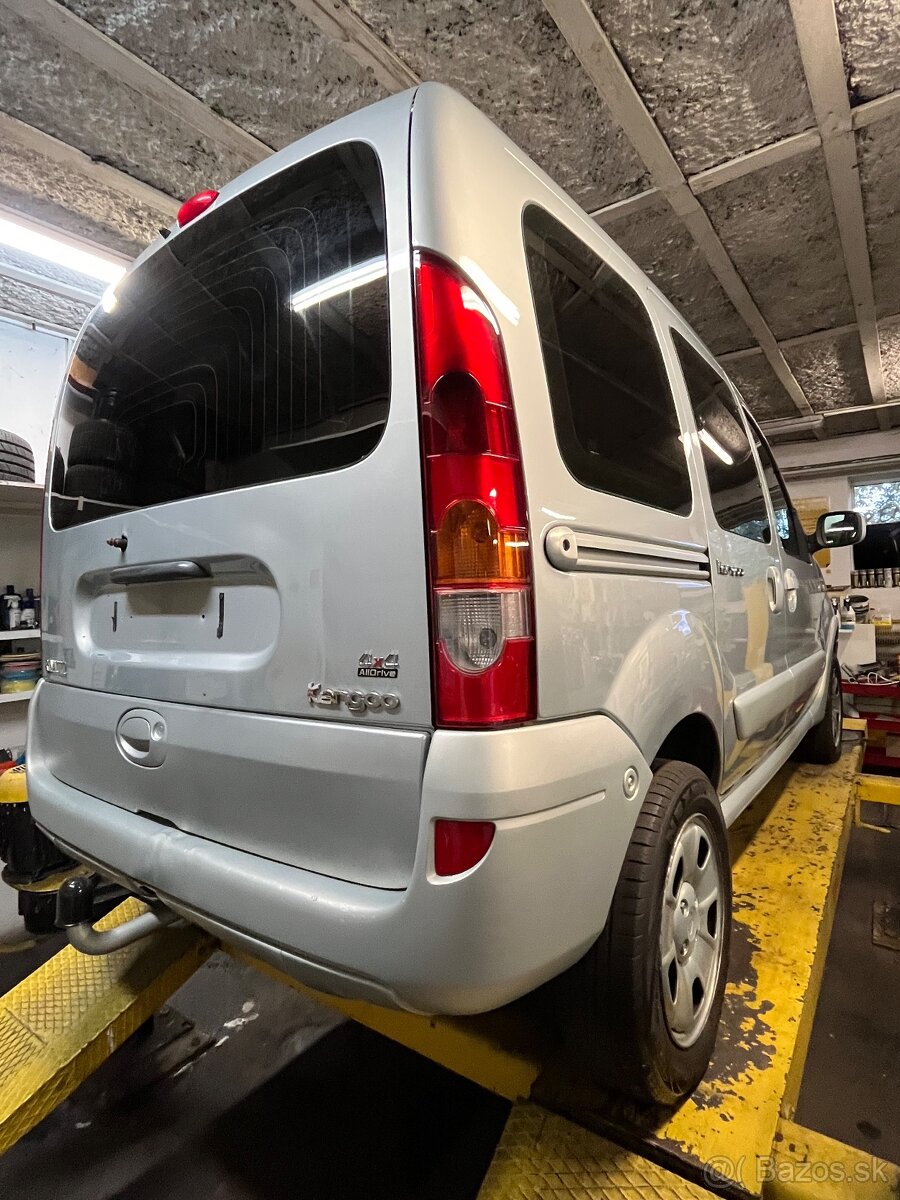 RENAULT KANGOO...RX4...4X4... - 7