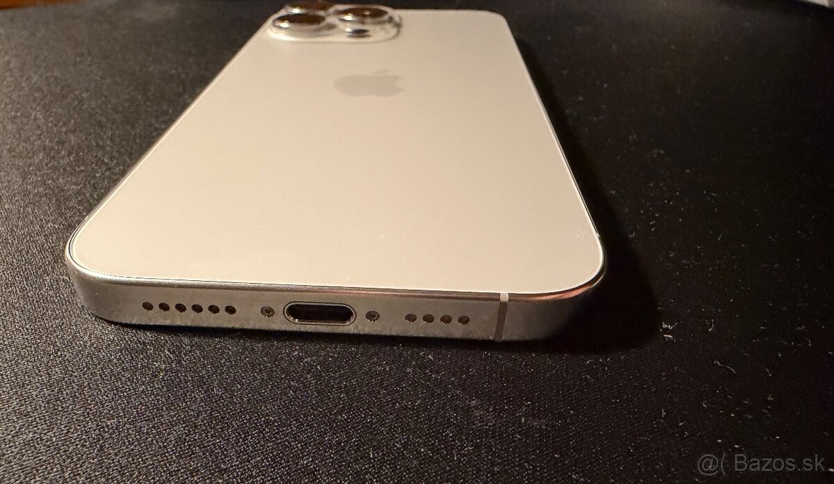 Predám Iphone 16pro max 256GB - 7