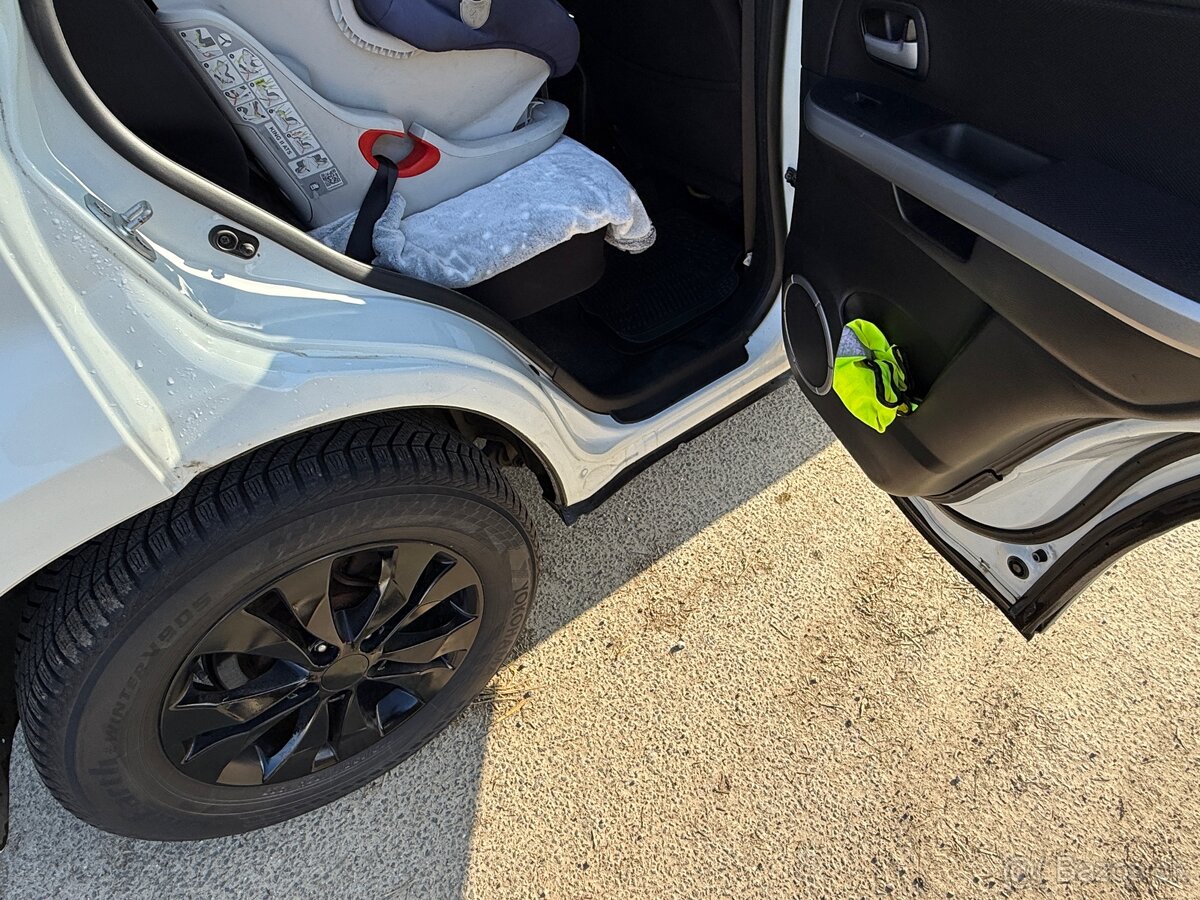 Predam Vymenim Suzuki Grand Vitara 2.4 4x4 - 7