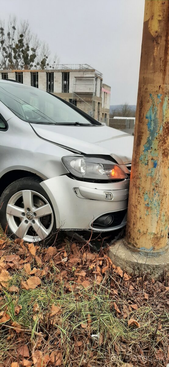 Predám VW Golf Plus 2.0 TDi - 7