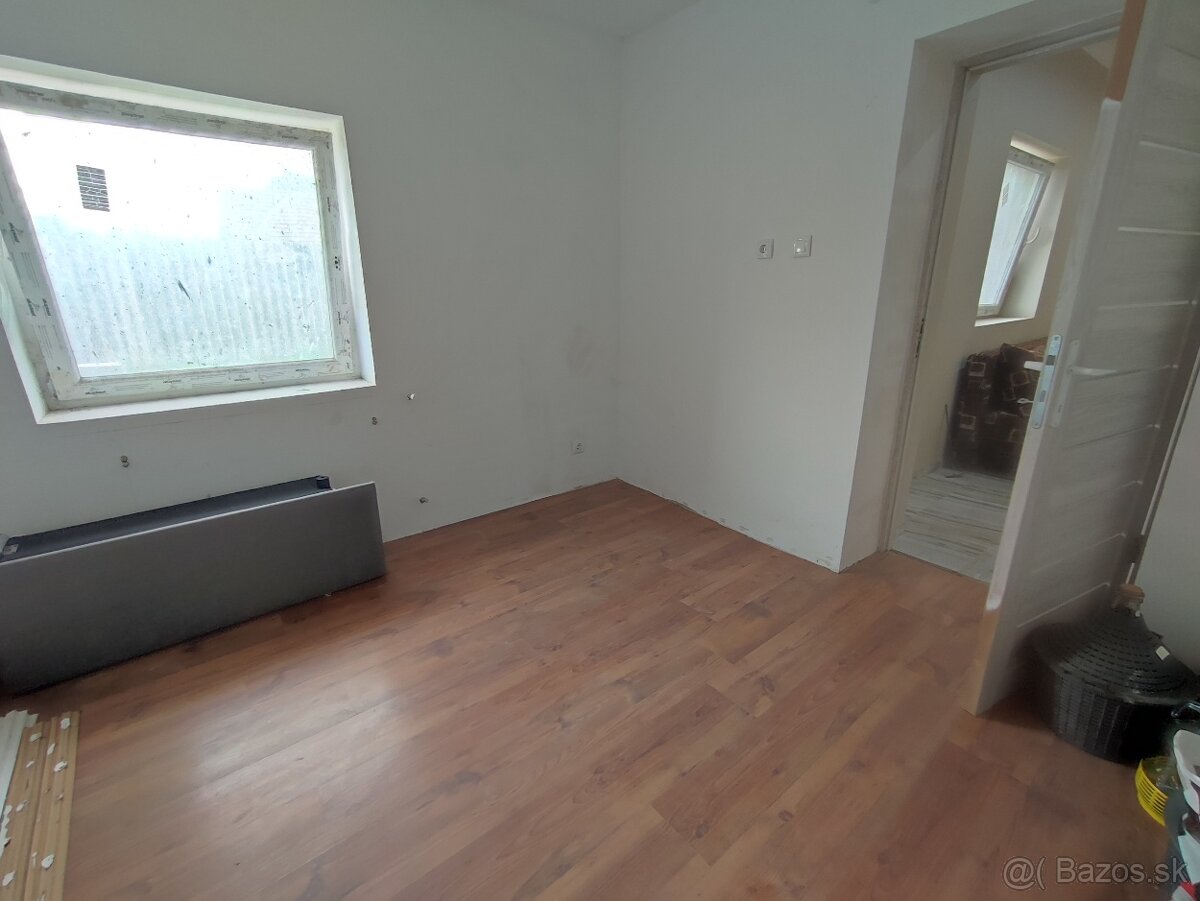 Na predaj rodinný dom v obci Halmaj – Maďarsko - 7