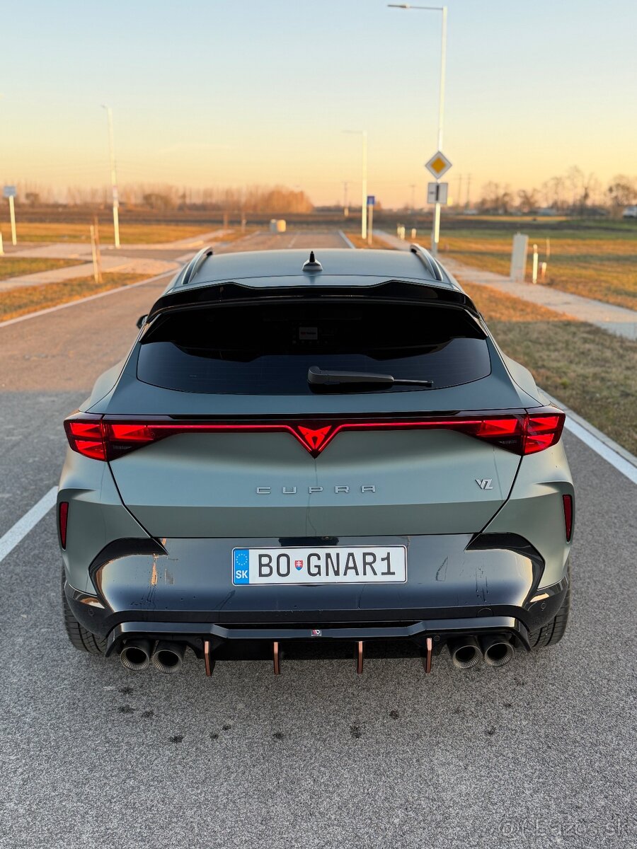 Cupra formentor VZ Akrapovic 2.0TSI - 7