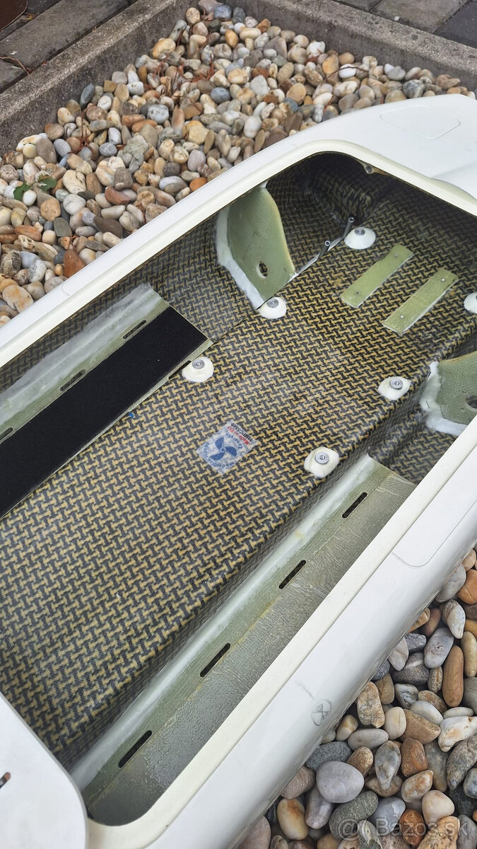 skelet - RC loď - Catamaran (1380 mm) - 7