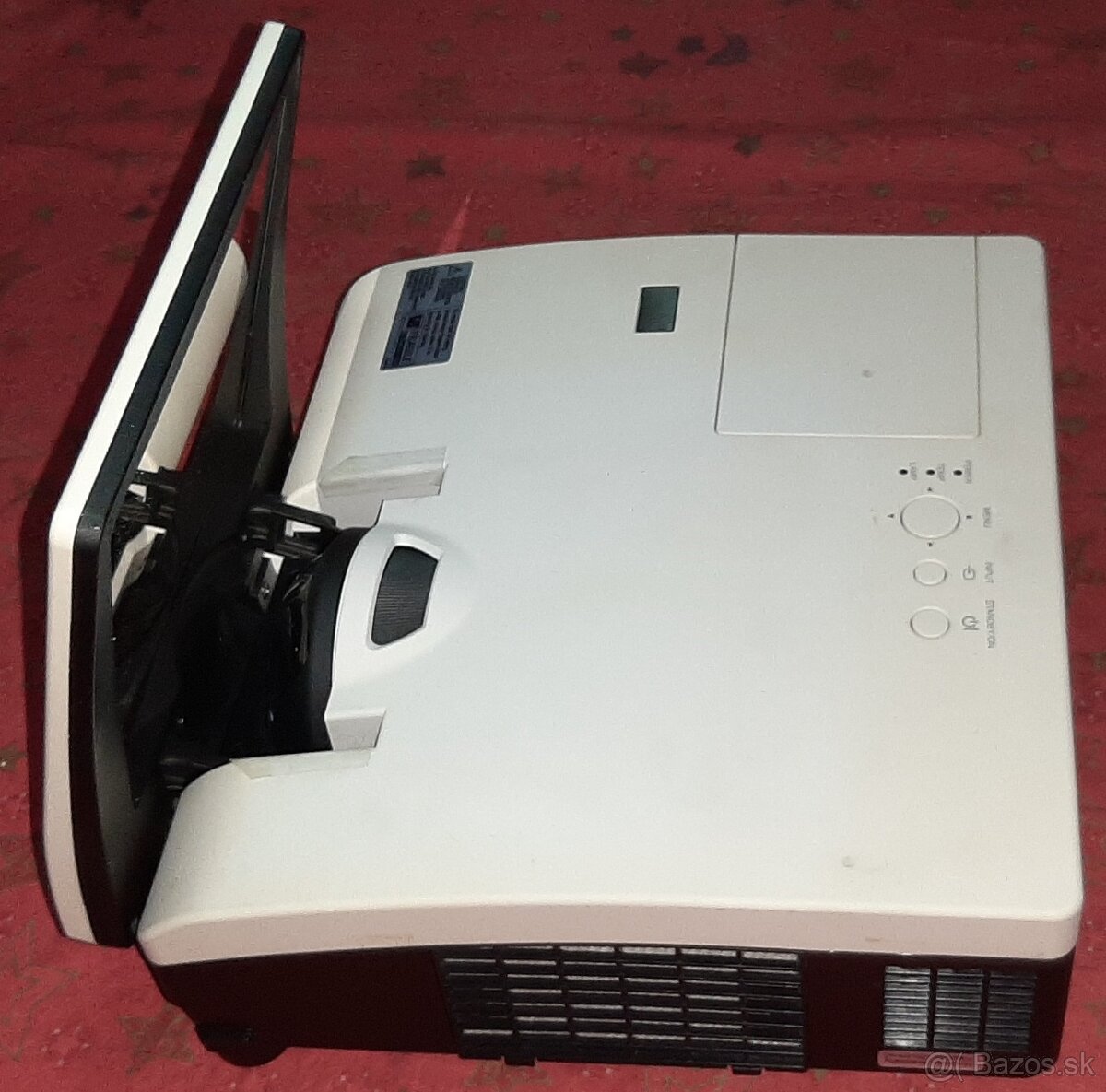 video data projektor Hitachi CP-AW 100N domáce kino HDMI - 7