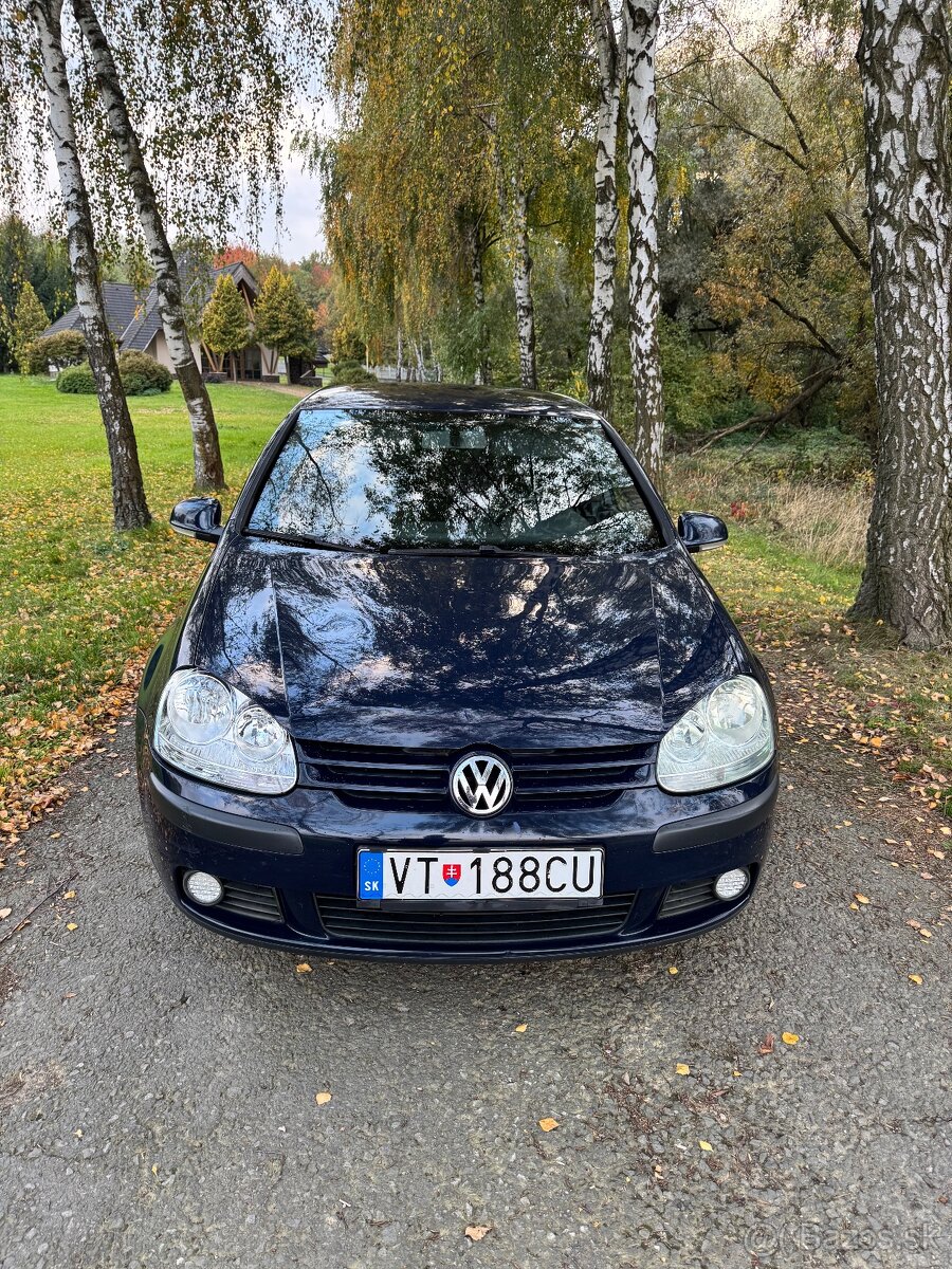 Volkswagen Golf 5 1.4 benzín - 7