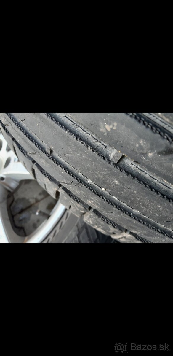 Nokian Wetproof SUV 225/65 R17 pneu obute na Alu diskoch - 7