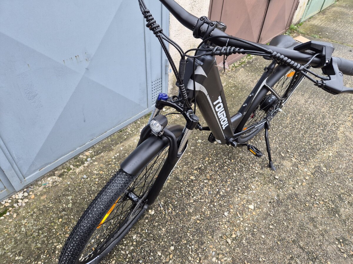 Nový Zánovný, elektrobicykel - 7