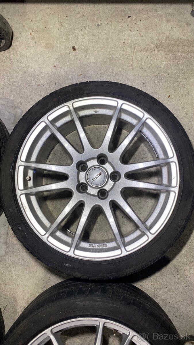 225/40 R18 - 7
