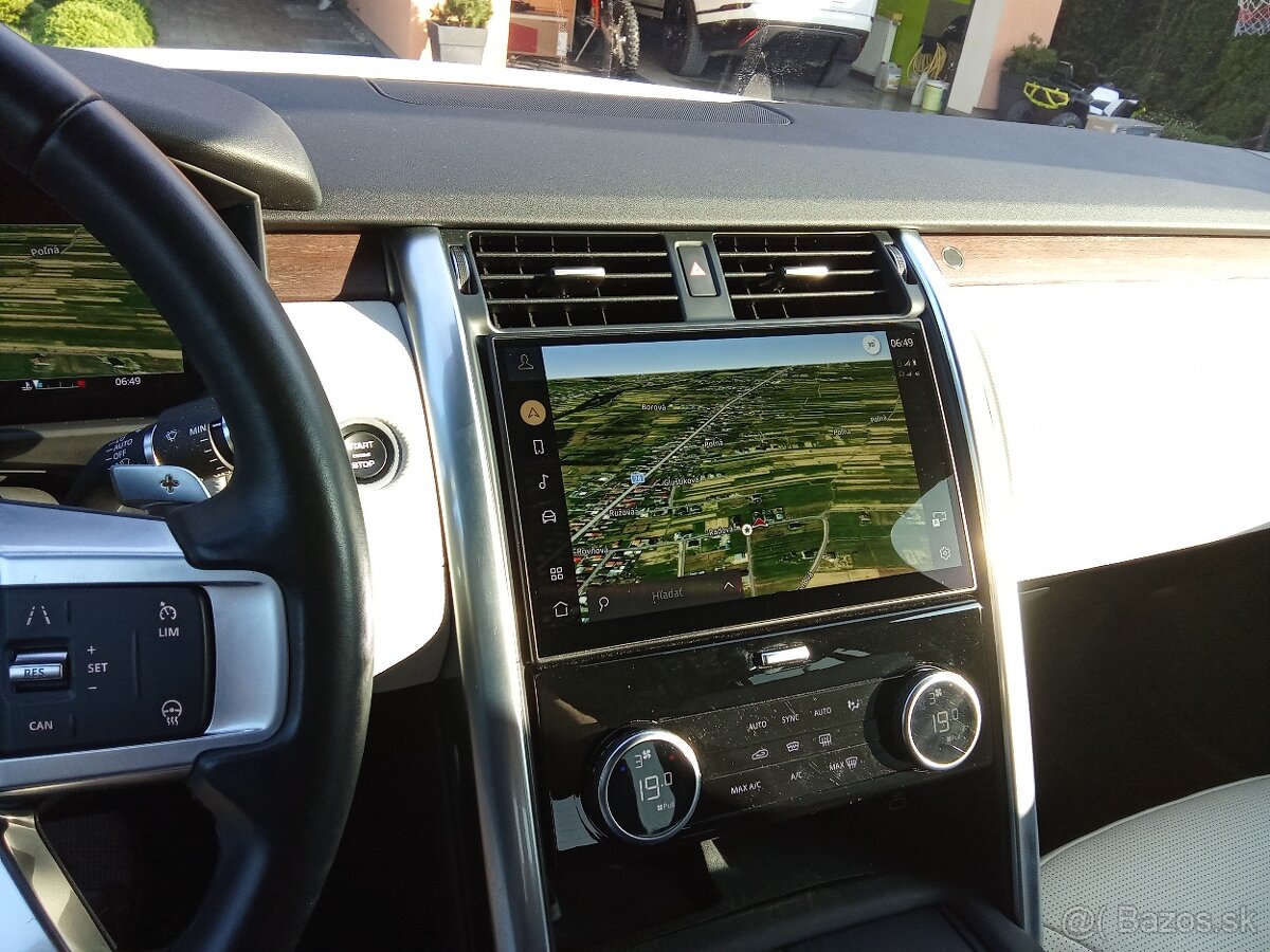 Land Rover Discovery 5 - 7