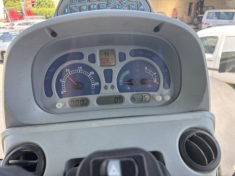 Traktor New Holland T7.270 AC Bleu Power - 7