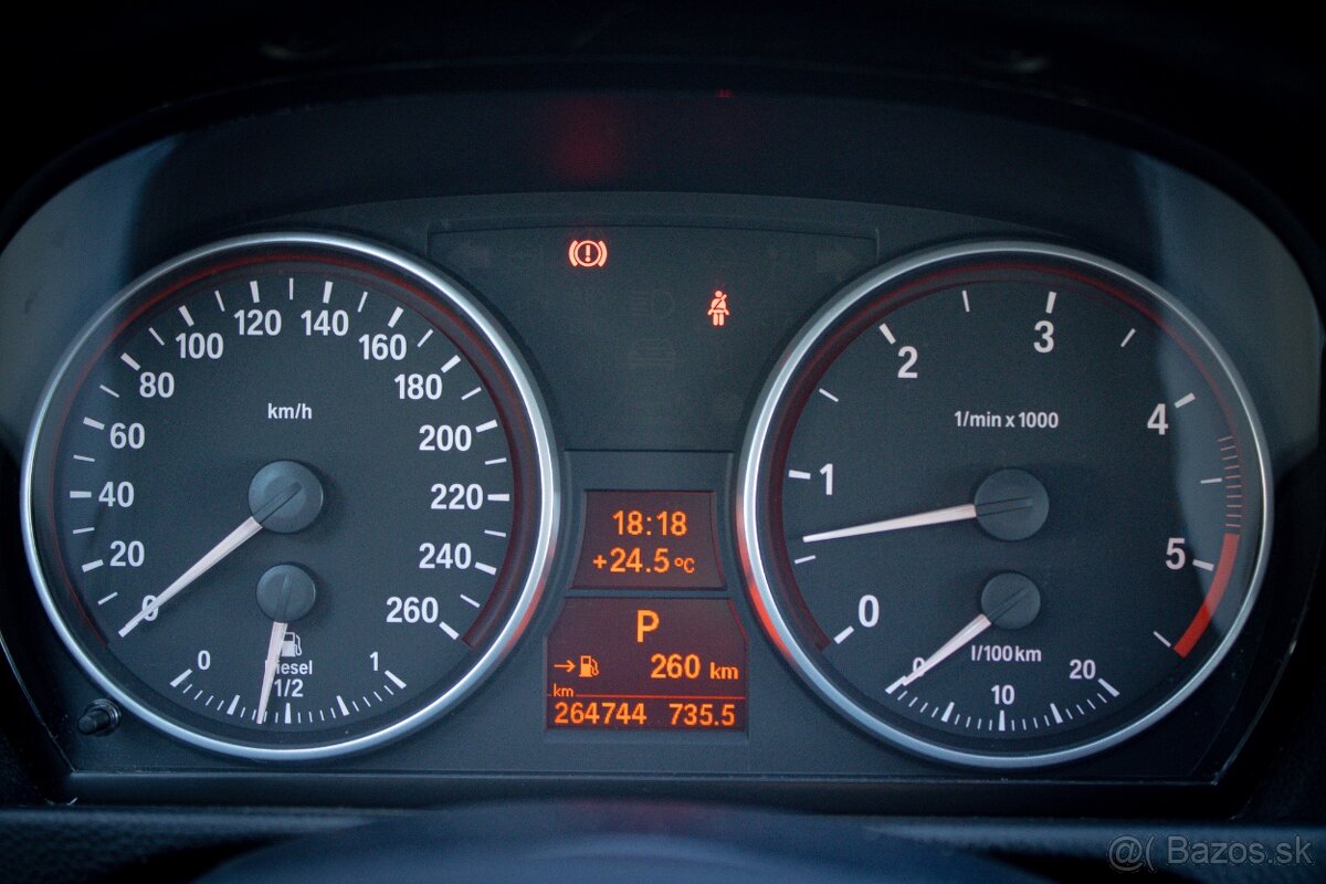 BMW 330d xDrive E91 A/T - 7