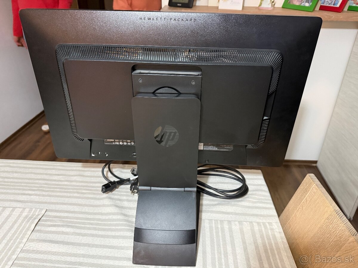HP EliteDisplay E231 - 7