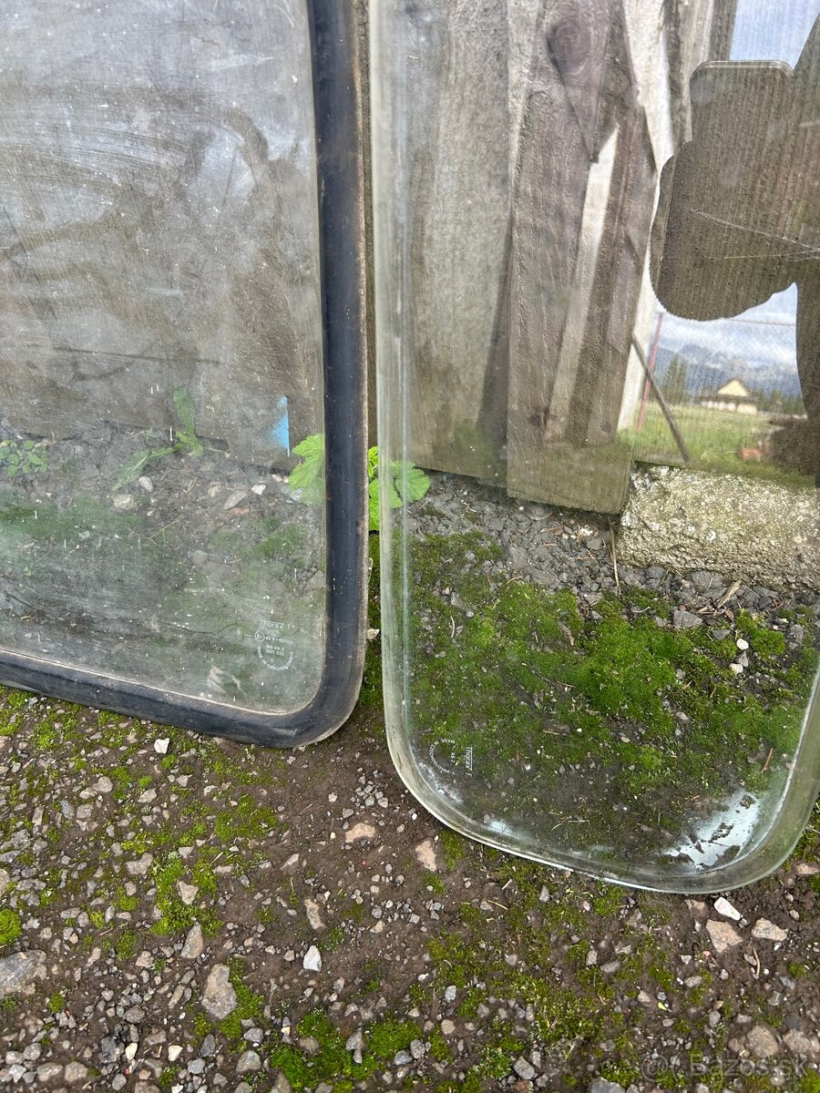 Sklá, dvere Liaz - 7