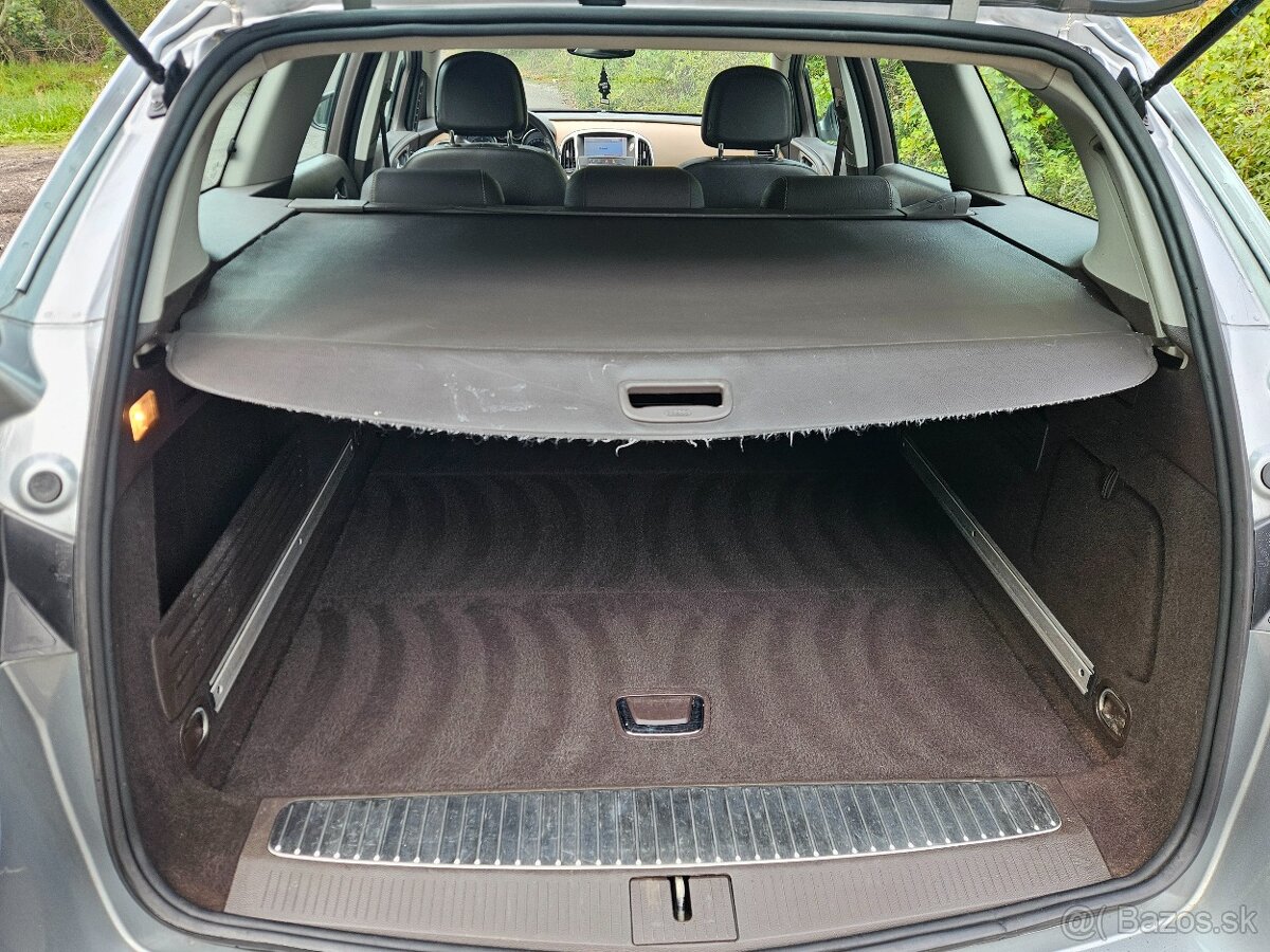 Opel Astra J 2.0 CDTI Sports tourer - 7