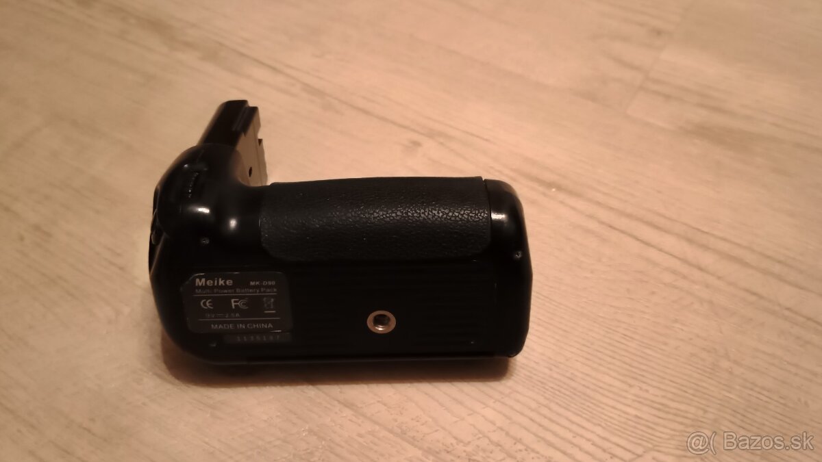 Nikon D90 + Nikon AF 28-80mm - 7