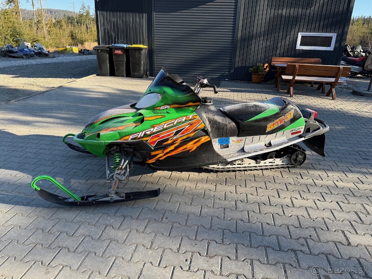 Snežný skúter Arctic Cat FIRECAT F7 EFI - 7