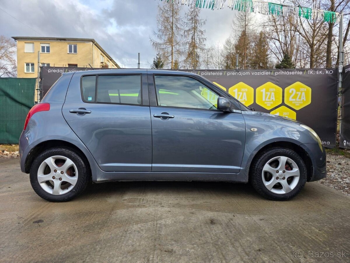 Suzuki Swift 1.3 GLX 4x4 ABS, A/C - 7