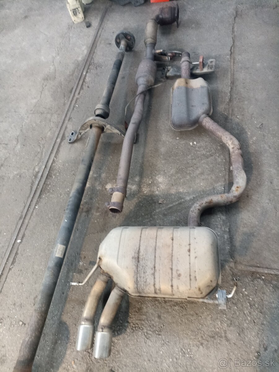 Predám náhradné diely Vw Tiguan - 7