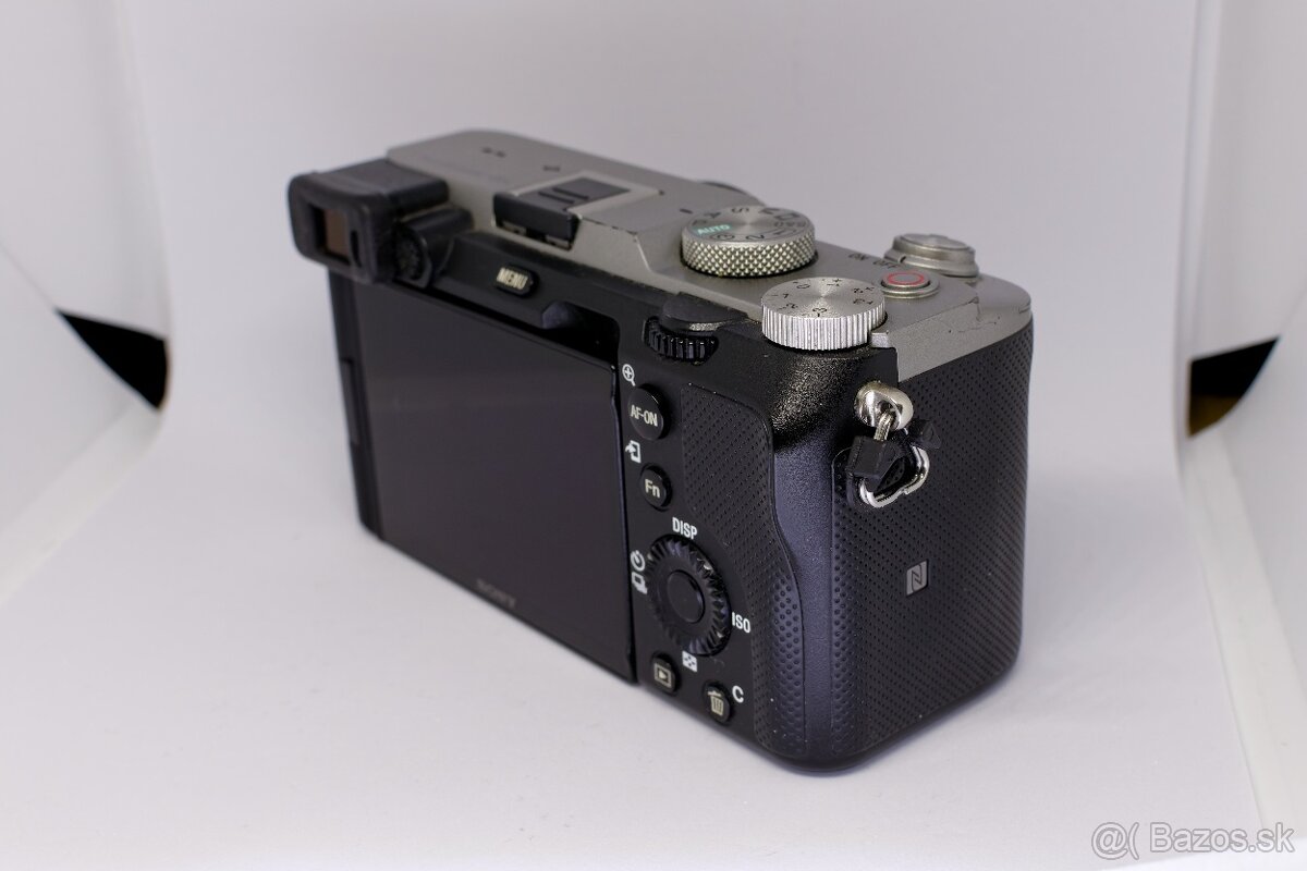 Mirrorless fotoaparát Sony A7C - 7