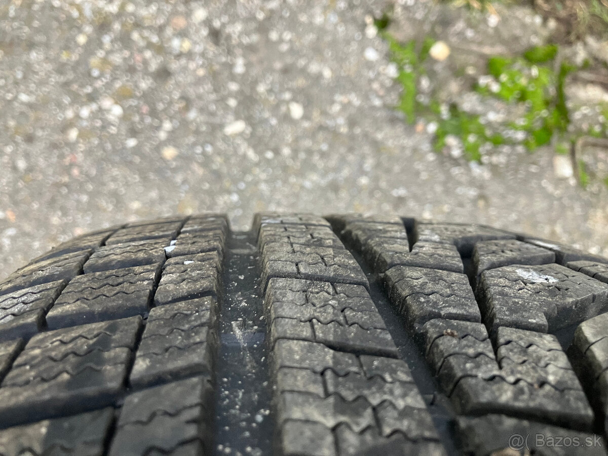 Zimne pneumatiky 225/55 R16 Hankook - 7