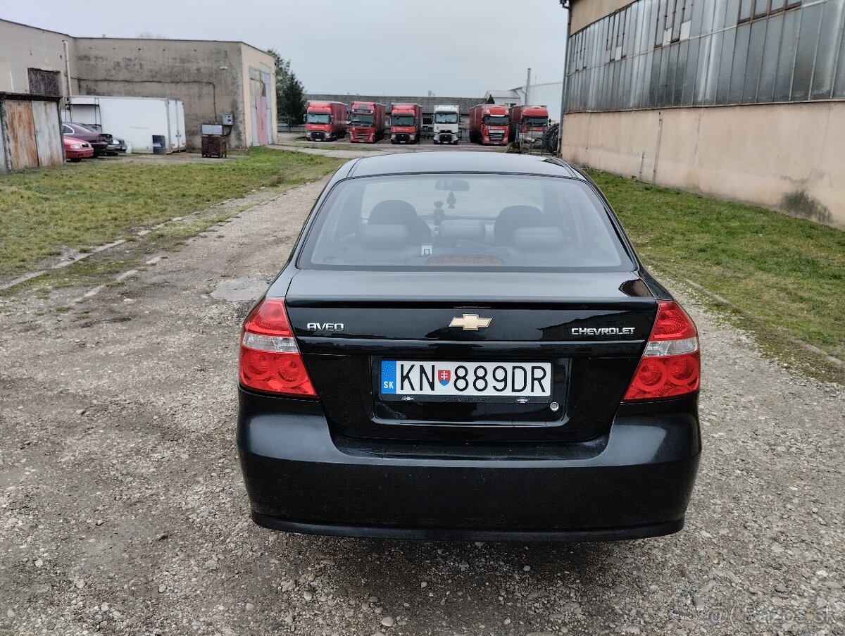 Chevrolet Aveo - 7