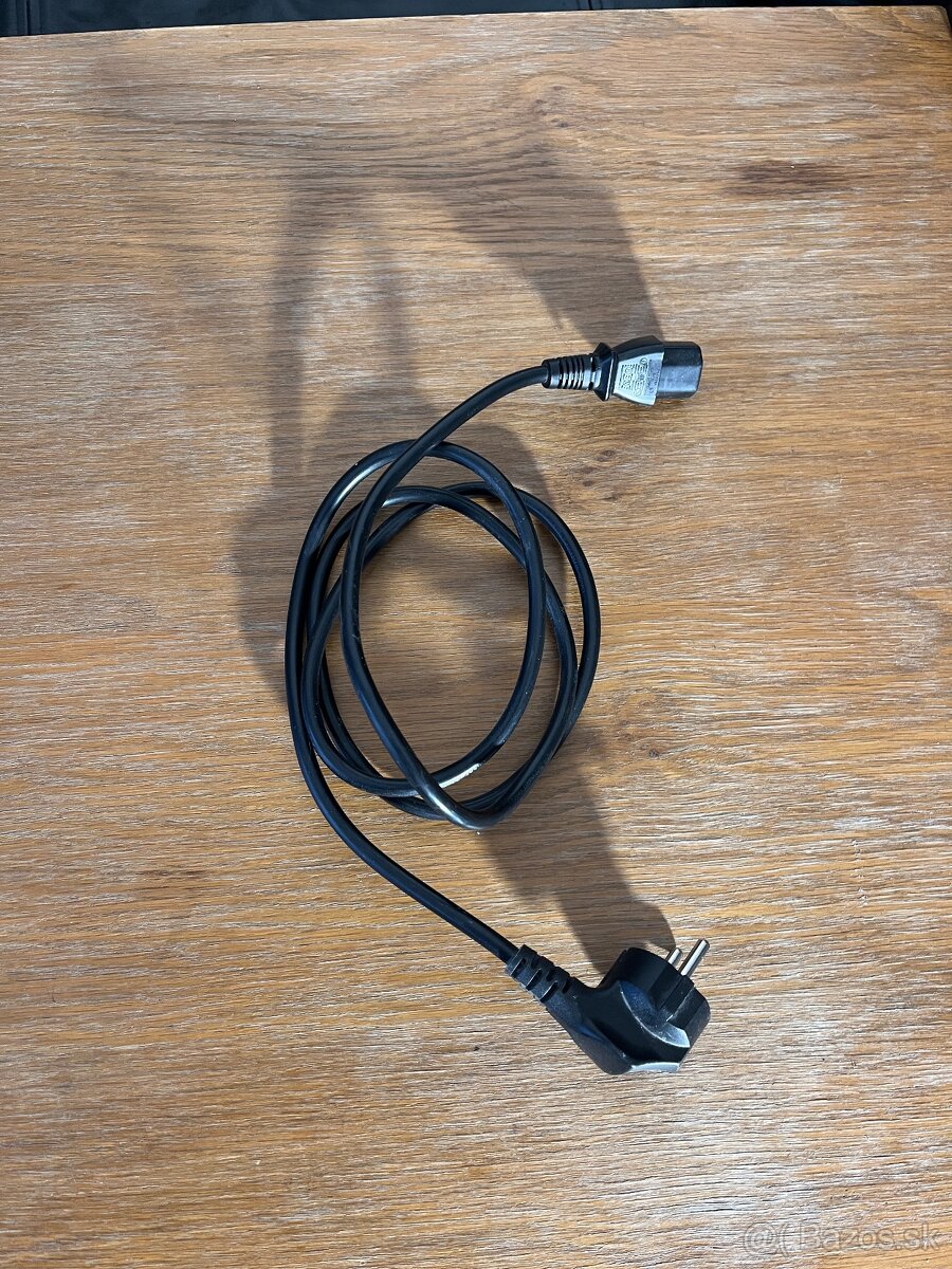 predam PC Lenovo Legion T530-28ICB + monitor 24" Philips 24 - 7