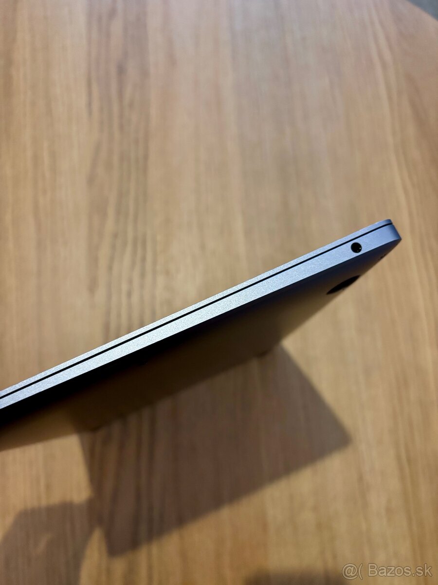 Macbook Air 13 Retina 2020 - 7