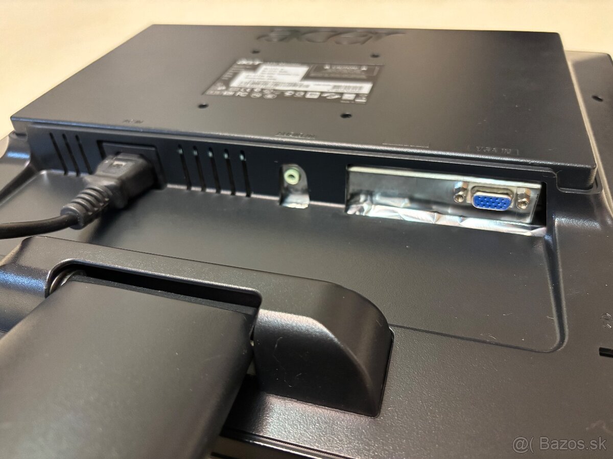 LCD monitor ACER - 7