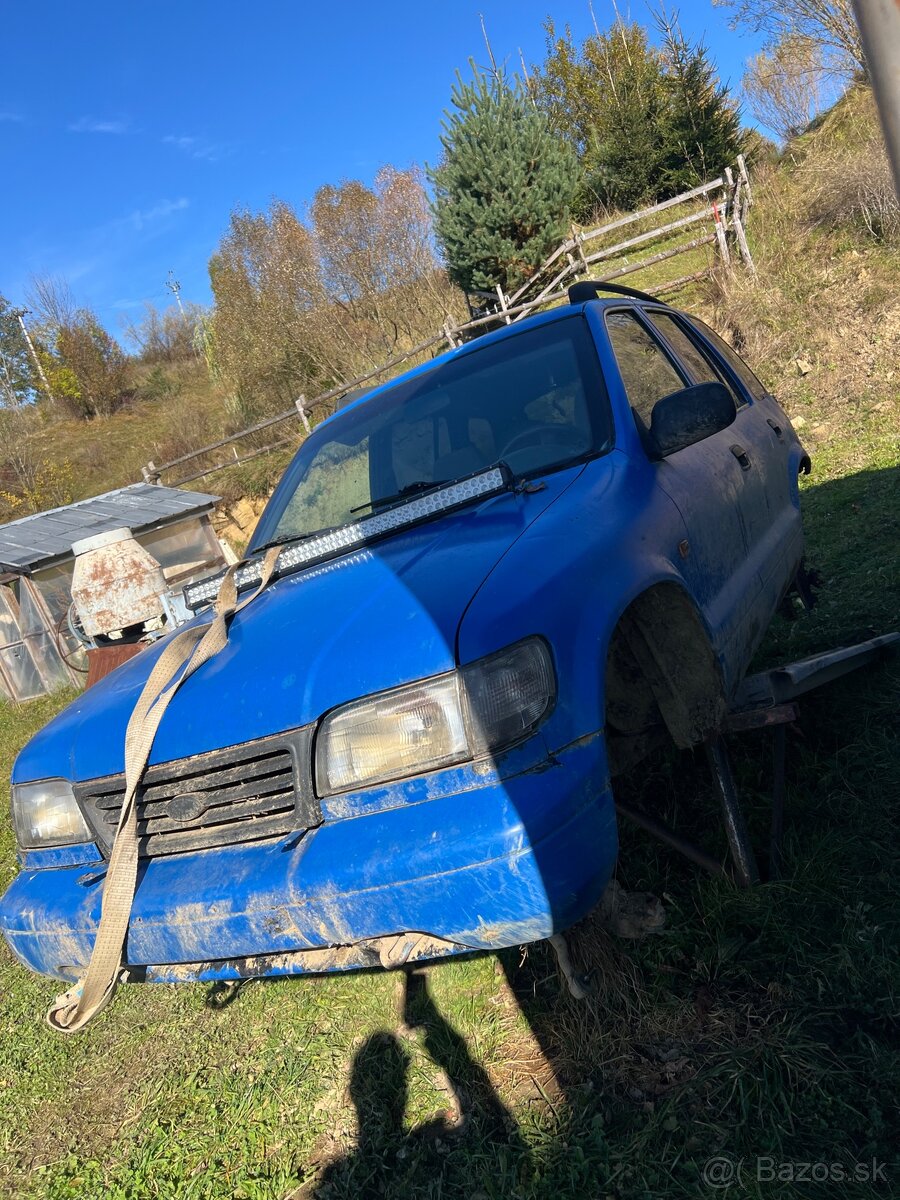 Rozpredam Kia Sportage 2,0 16v - 7