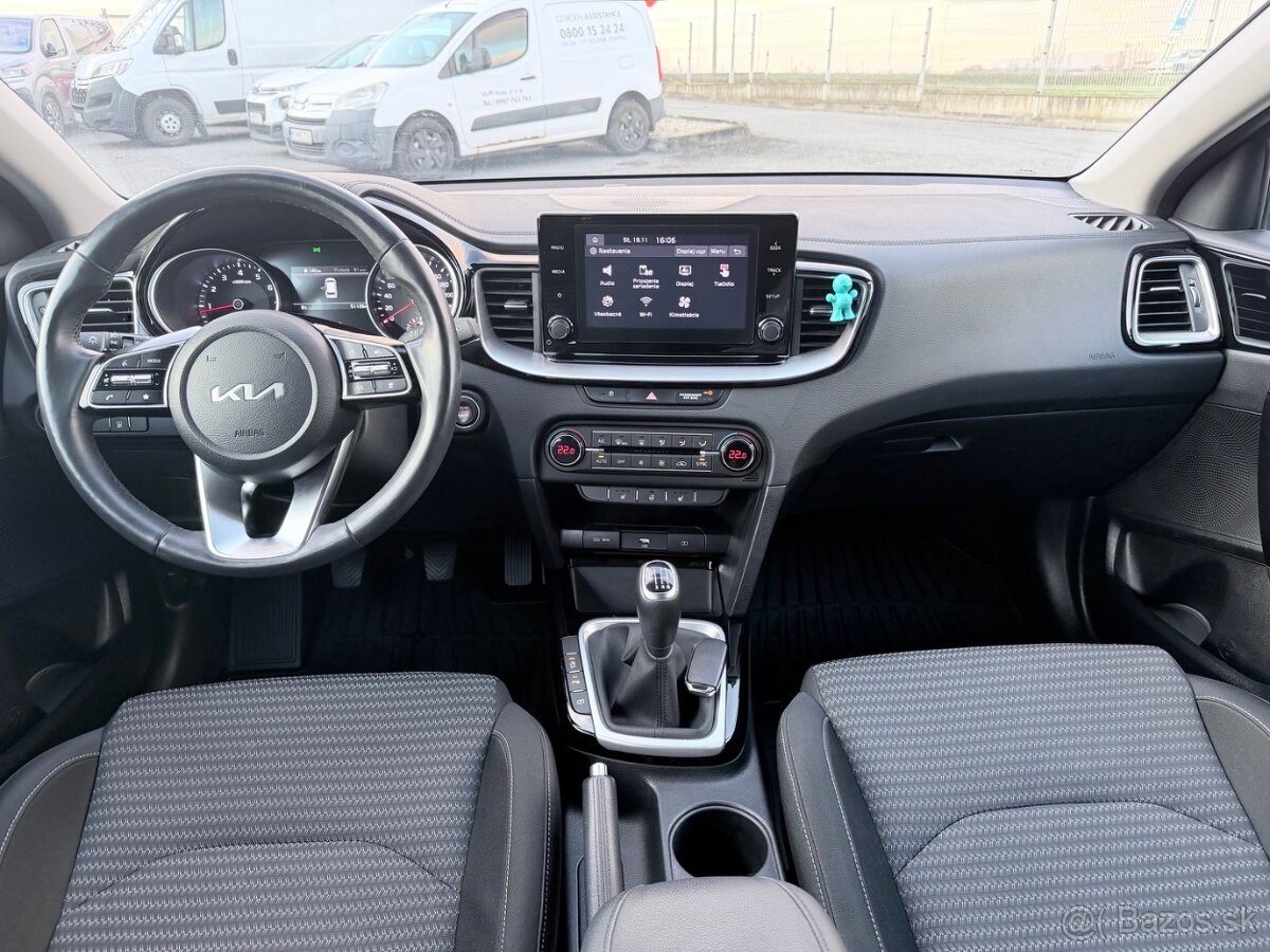 Kia Ceed SW 1.5 T-GDi Gold+ / Ťažné zar. + Extra sada kolies - 7