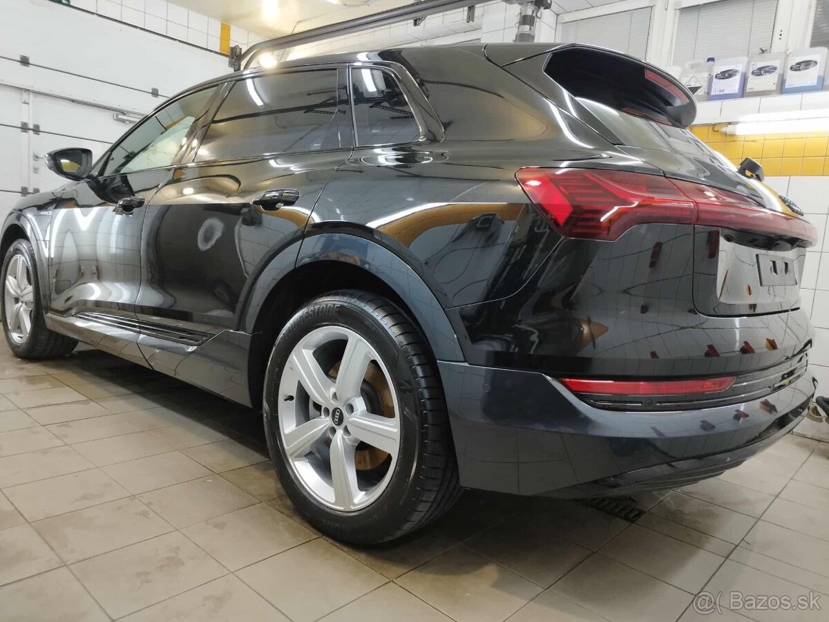Audi e-tron 50 – S line – Black Edition – model 2023 - 7