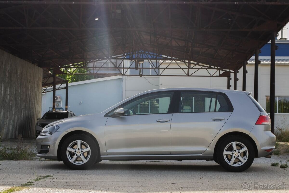 Volkswagen Golf 7 1.2 - 7