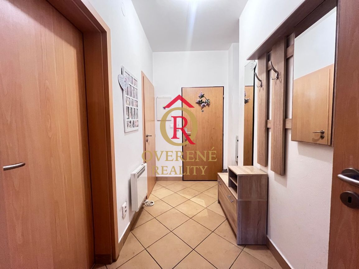 Na prenájom priestranný 1-izbový byt s balkónom – Banská Bys - 7