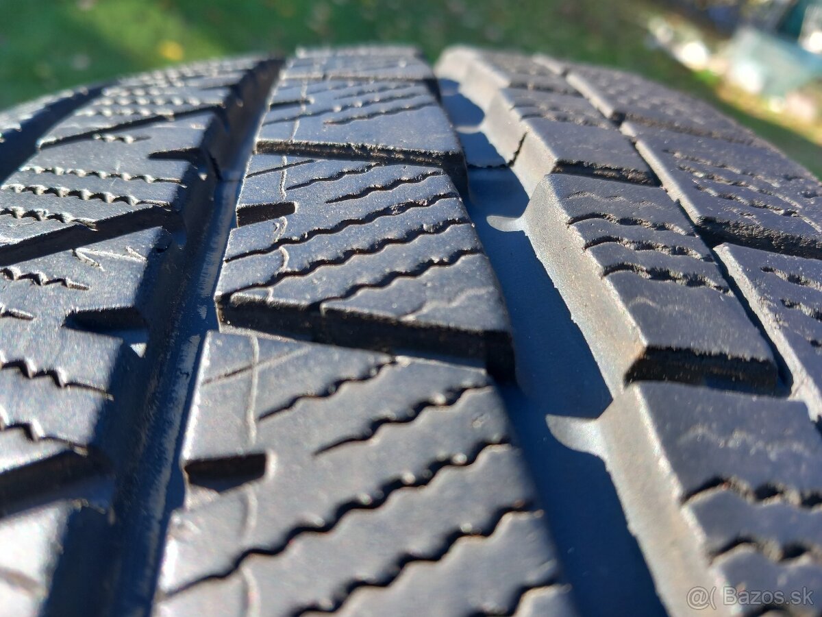 215/70 r15C zimné pneumatiky 4kusy. - 7