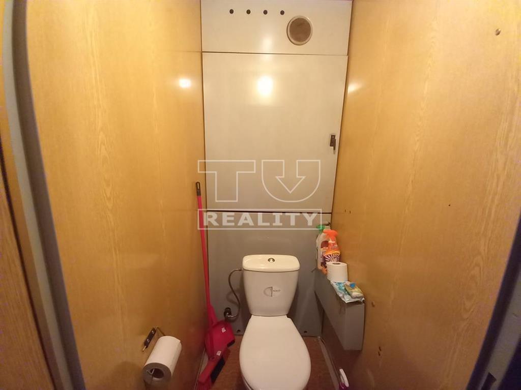 1 izbový byt blízko centra s nádherným výhľadom v NMnV - 7