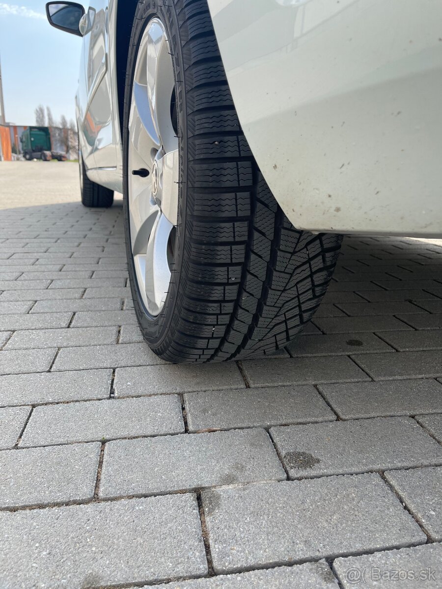 Škoda Rapid Spaceback 1.2tsi 77kw - 7