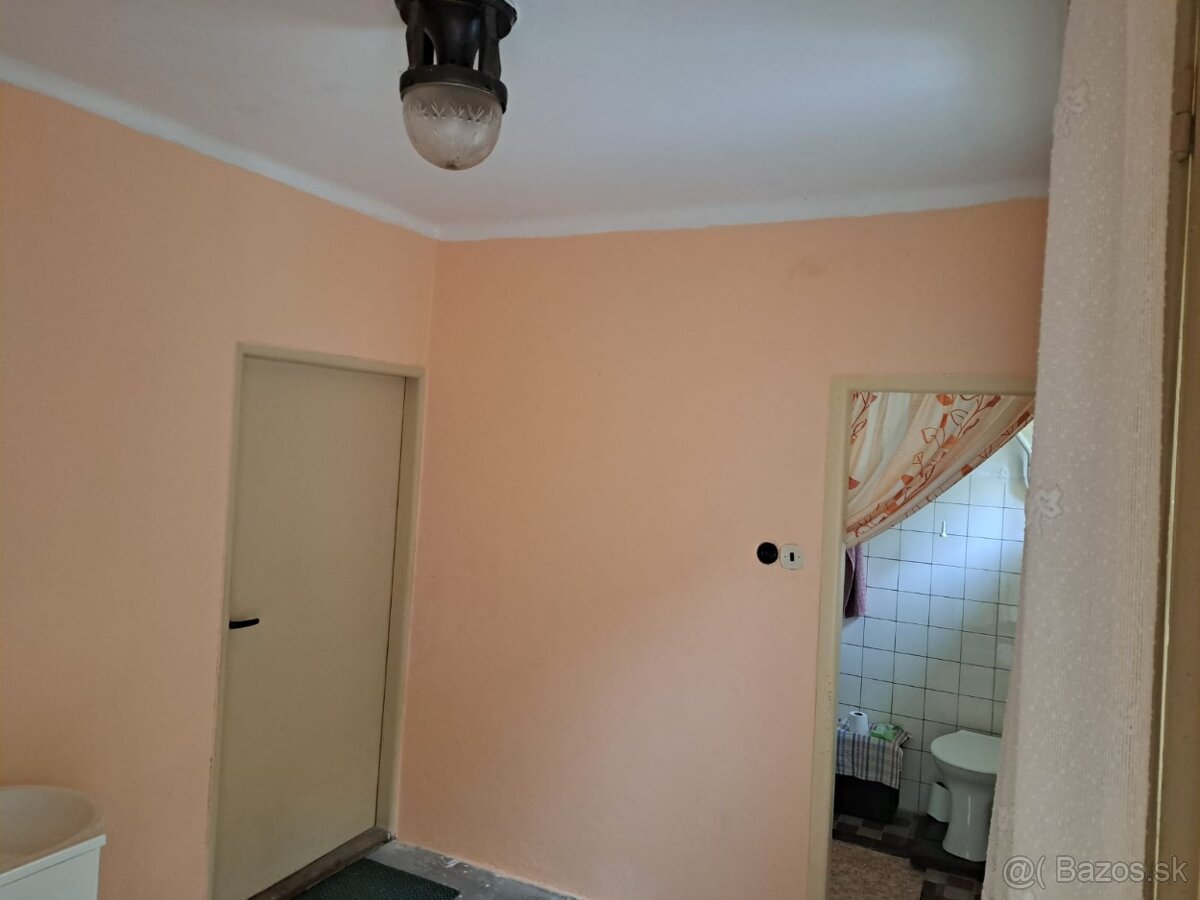 Rodinný dom na predaj Hronský Beňadik - 7