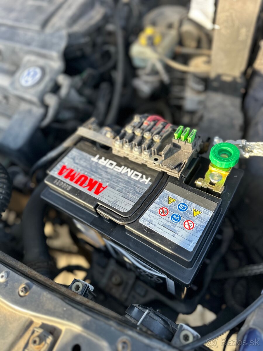 VW GOLF 1,4l 16V 2000 - 7