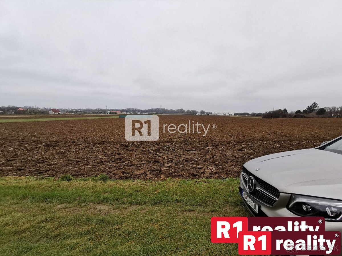 INVESTIČNÝ POZEMOK S VEĽKÝM POTENCIÁLOM / 6343 m2 / Nové Sok - 7