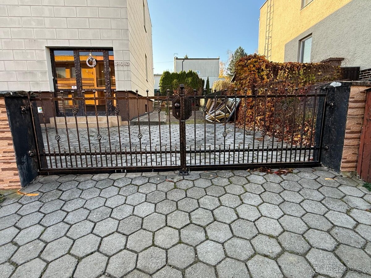 Plot na predaj (cena za m2) - 7