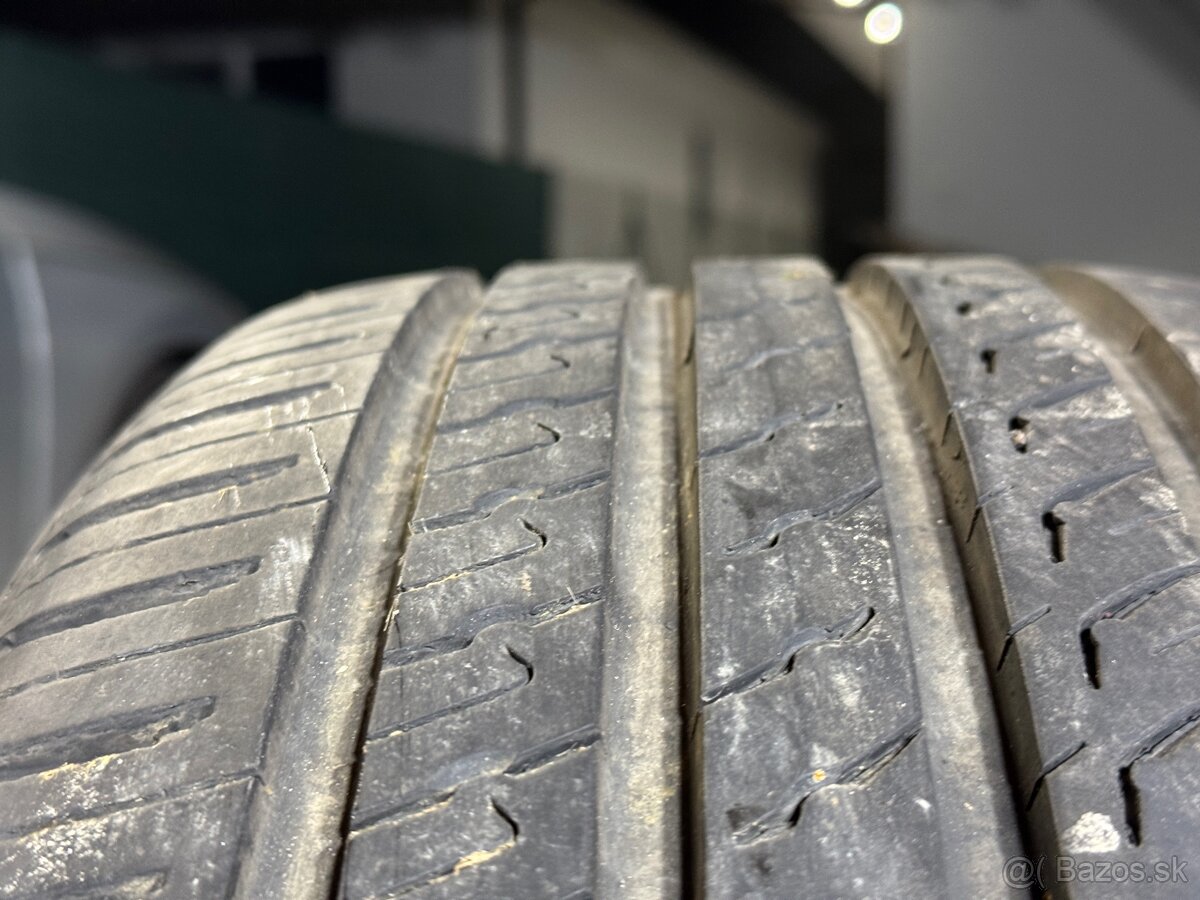 Barum Bravuris 5HM 215/40 R18 - 7