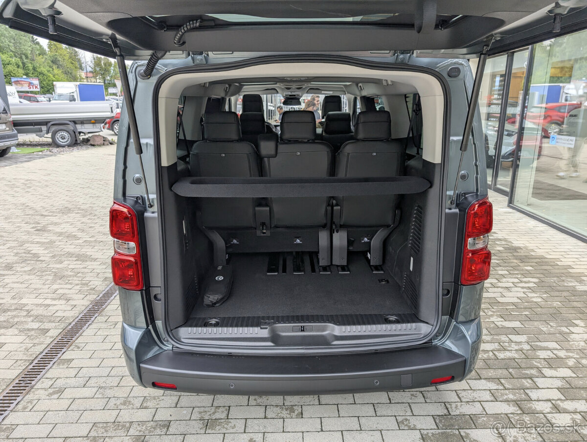 Toyota Proace Verso VIP 2.0 D-4D 180 L2 A8 130kW (177HP) A8 - 7