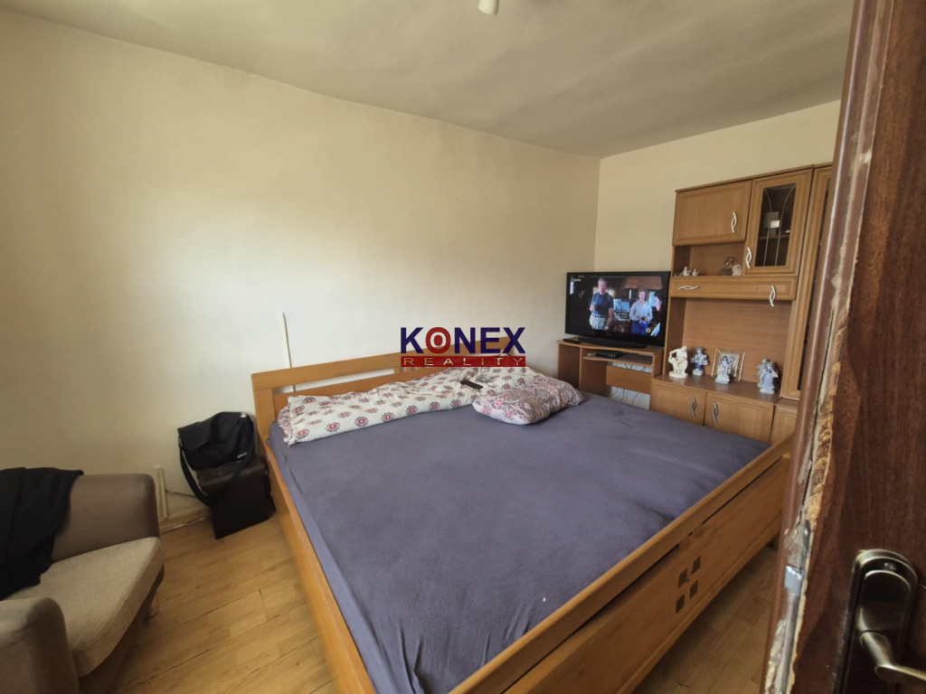 Pekný rodinný dom v meste VEĽKÉ KAPUŠANY – NA PREDAJ - 7