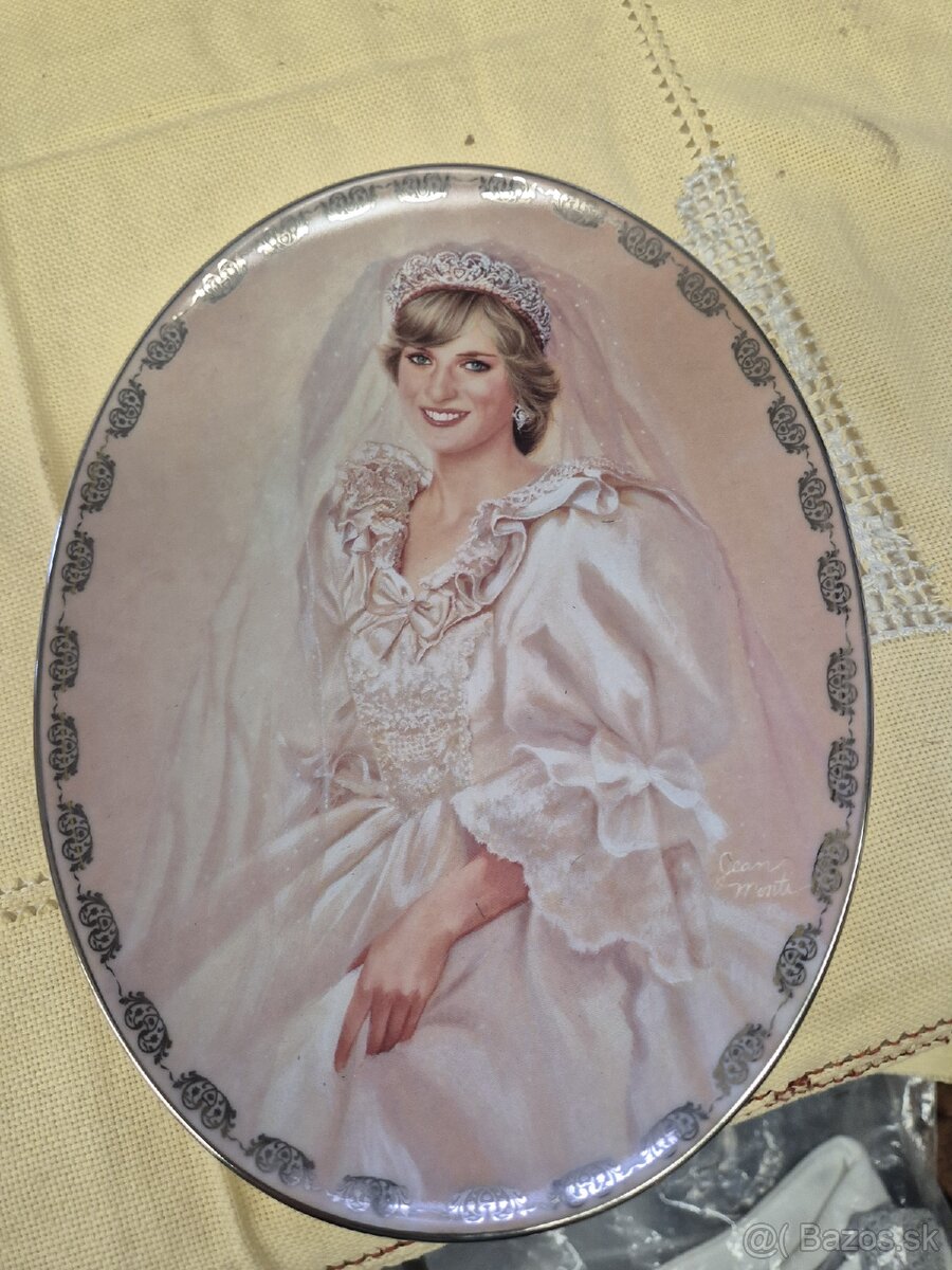 Predam ozdobne ovalne taniere - 7